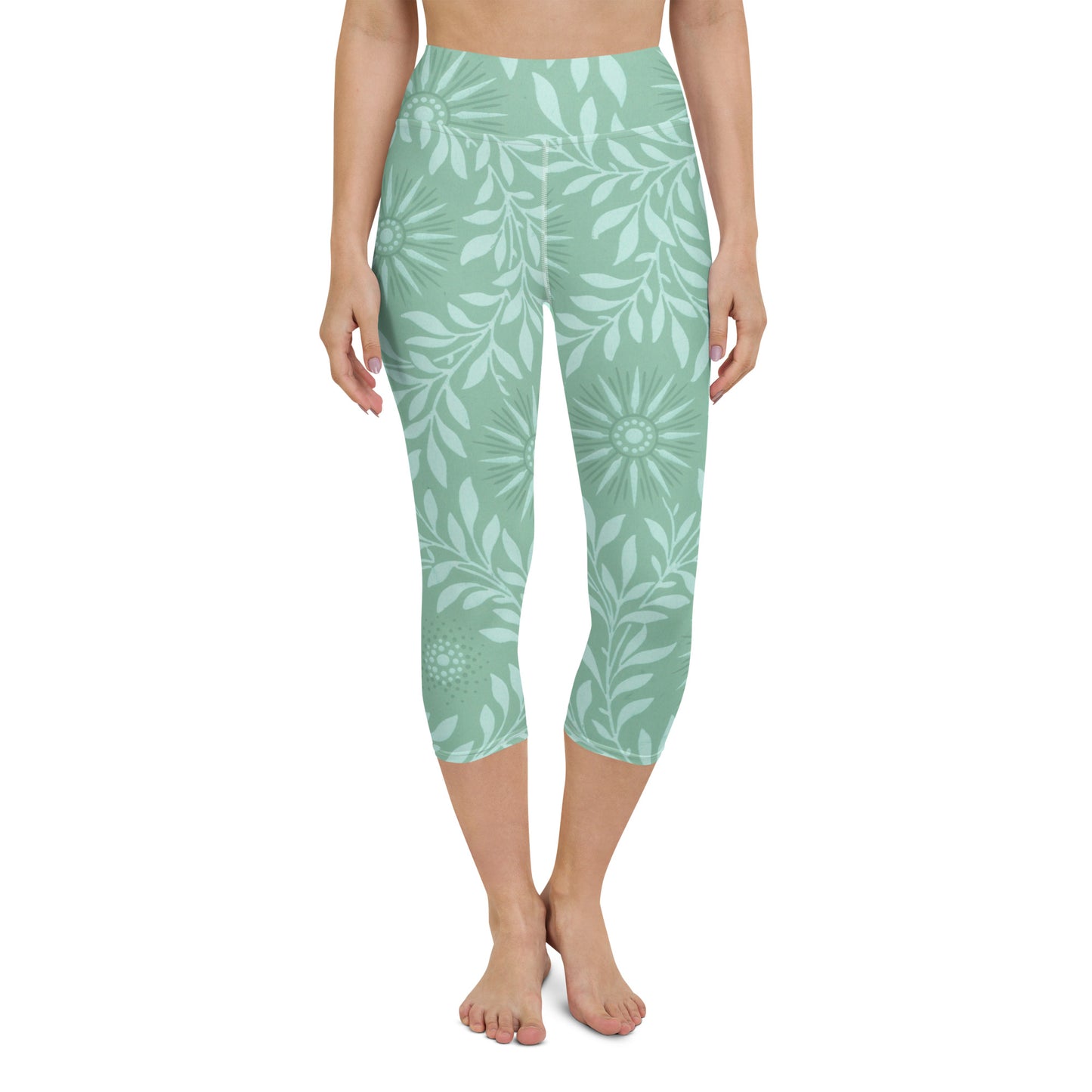 Green patterned yoga capri leggings