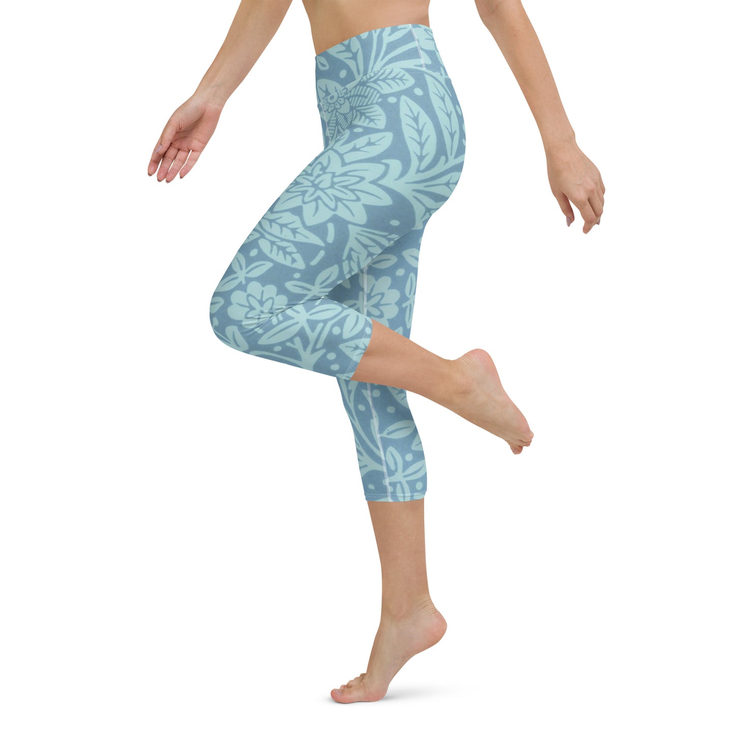 William Morris print yoga capri leggings