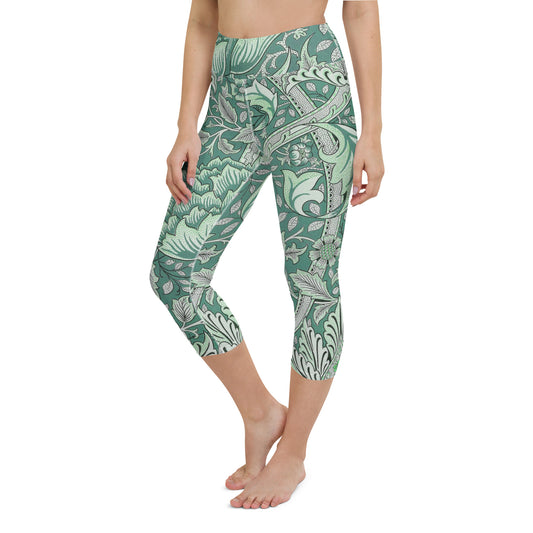 William Morris print yoga capri leggings