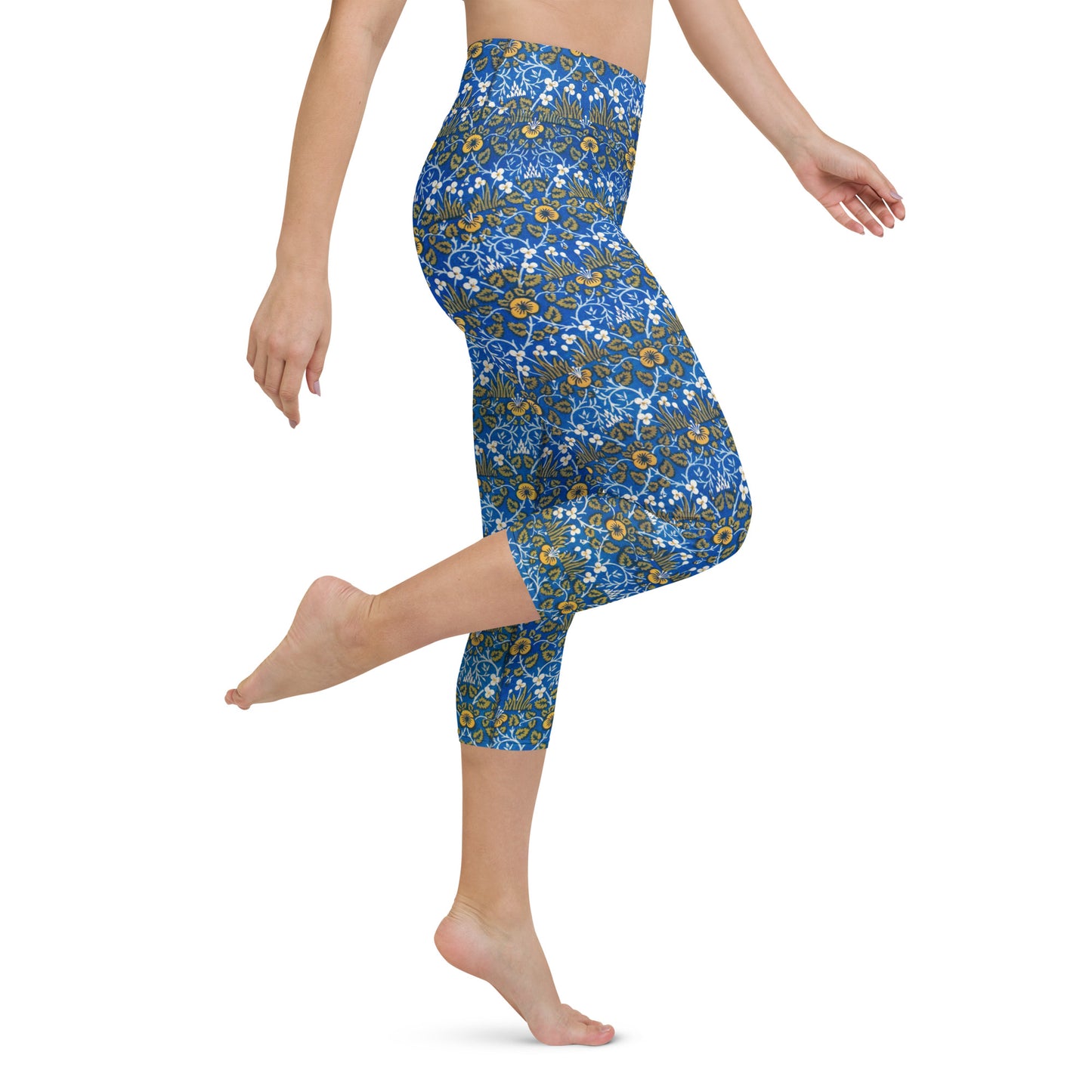 William Morris print yoga capri leggings