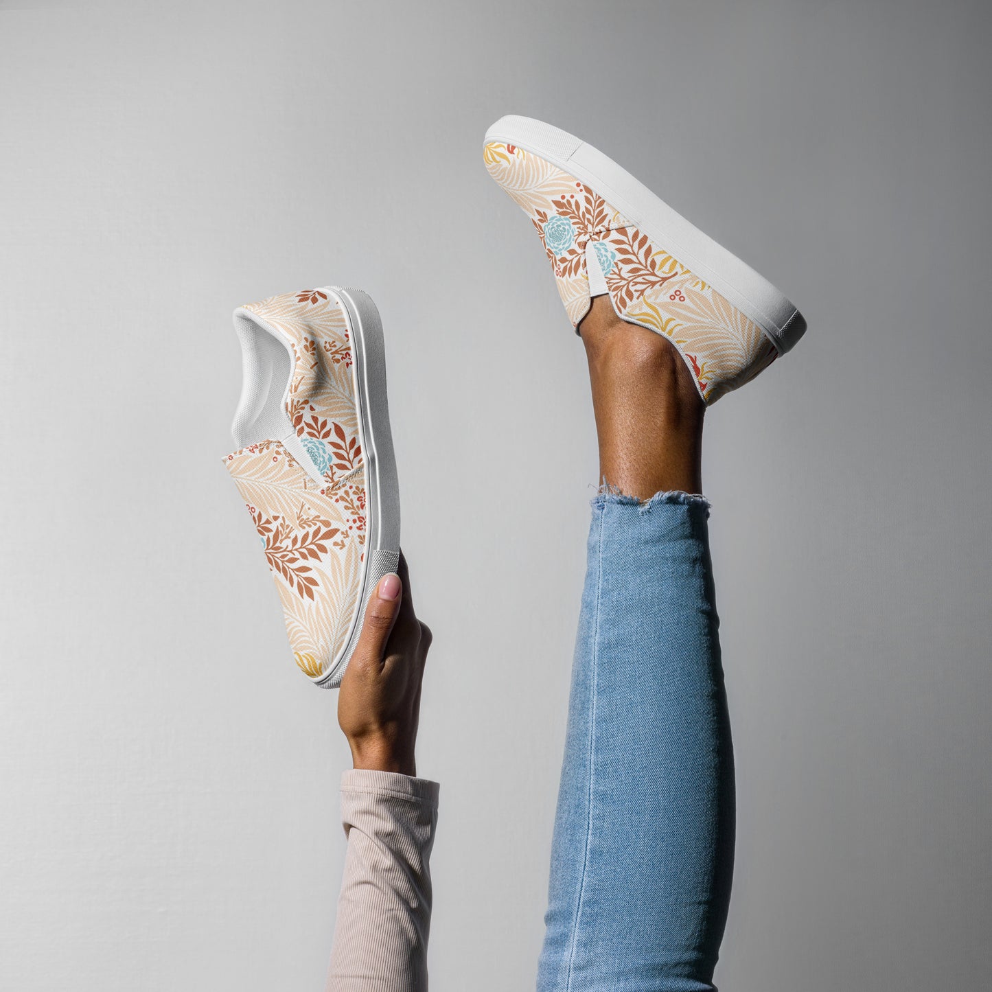 William Morris print women’s slip-on canvas sneakers